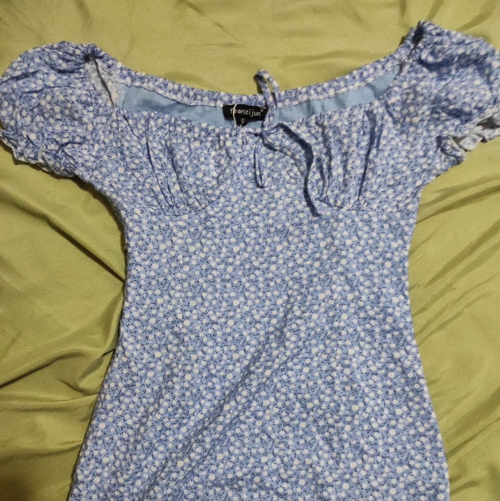 Nwt size small milkmaid floral patterned dress
